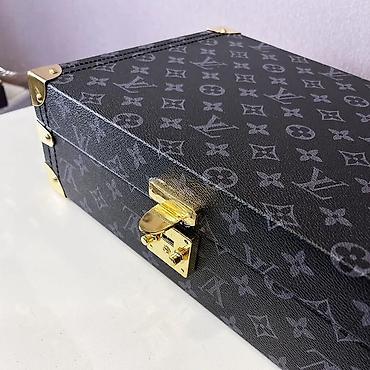 ручные часы мужские: 8-секционный органайзер для часов Louis Vuitton, черная кожаная — 3