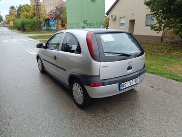 Opel: Opel Corsa: 1.2 l | 2002 г. 200000 km Hečbek na lalafo.rs — 9 Opel: Opel Corsa: 1.2 l | 2002 г. 200000 km Hečbek — 9