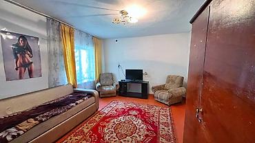 Продажа полдома: Продам Участок 3,5 соток, дом саман 61м2, р-н КНУ, 135т$ Есть — 10