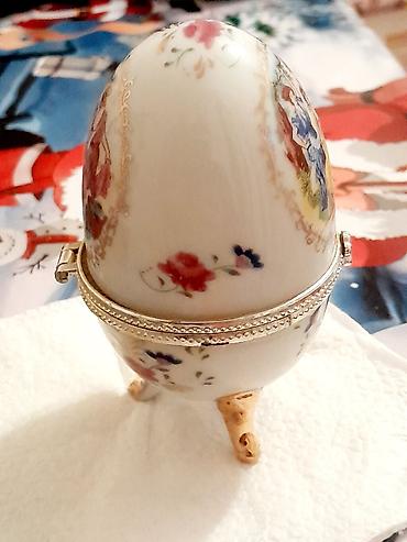 Sandıqlar: Porcelan yumurta formalı bijuter qutusu - Material: parlaq ağ — 5