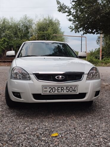 daewoo damas satilir: VAZ (LADA) Priora: 1.6 l | 2015 il | 171000 km Hetçbek