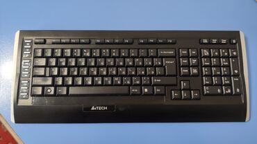 старые компьютер: Продаю безпроводную клавиатуру