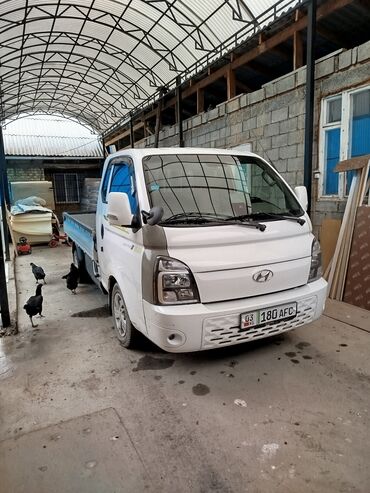 ош машина матиз: Легкий грузовик, Hyundai, Стандарт, 3 т, Б/у