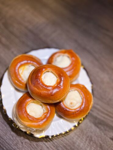 Выпечка, хлебобулочные изделия: Санза Булочки пироги Чак чак Борсоки Самсы с курицей и с мясом — 7