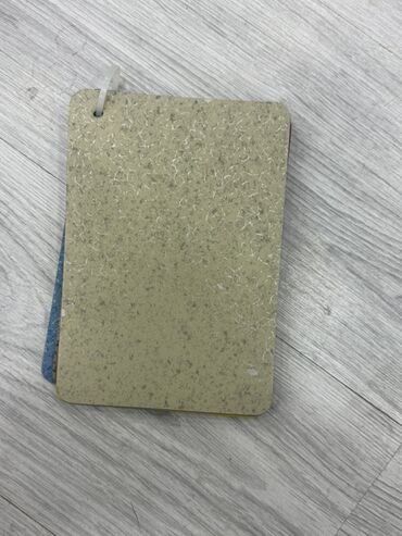 Süni güllər: Müxtəlif rənglərdə və teksturalarda mövcud olan döşəmə nümunələrinin — 6