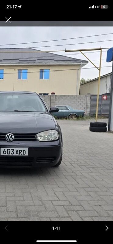 маленькая машина: Volkswagen Golf: 2004 г., 1.6 л, Автомат, Бензин, Хэтчбэк