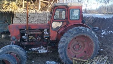 бишкек трактор: Касилкасы менен суйлошуу жолдору бар трактор озгон р-н ийри суу айылы