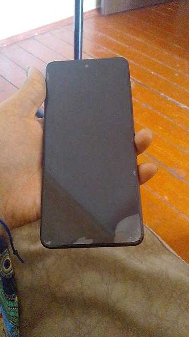 telefon ekran: Oppo 3, rəng - Bənövşəyi — 3