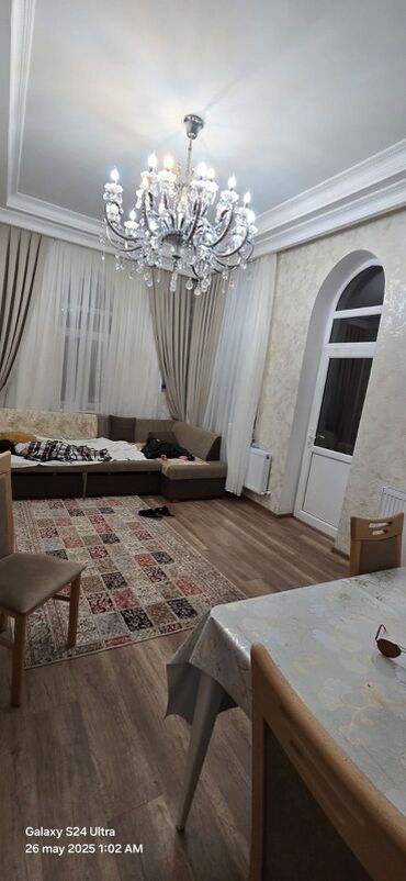 Mətbəx mebeli: 3 cü mərtəbə. Yer altı keçidin yanı. Tam dolu və hər şey yeni — 23