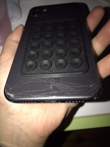 Mobil telefonlar: IPhone 11, Qara, Face ID — 3