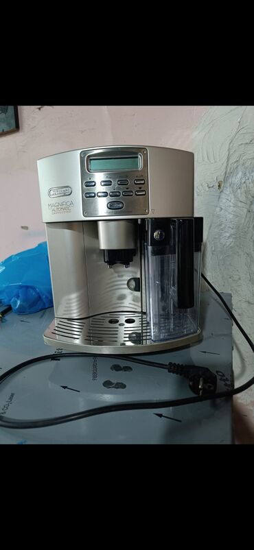 ПО для бизнеса: *SEVA XİRDALAN* DELONGhi firmasinin 0 faza ilə isləyən kofe aparatı