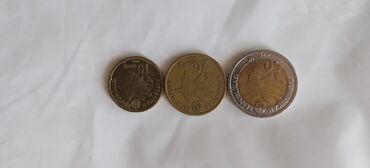 70 dollar nece manatdir: 50 qəpik - 120 man. 20 qəpik - 90 man. 10 qəpik- 50 man