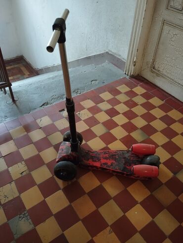 Маски, очки: Skuter