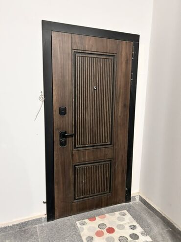 Uzunmüddətli kirayə mənzillər: Neftçilər Metrostansiyasının yaxınlığında yerləşən 2 otaqlı Lüks — 10