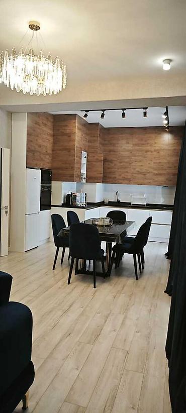 bakida kirayə: İcarəyə verilir 2 otaqlı yeni tikili 107 m², Ağ şəhər q. 1 800 AZN/ay — 2