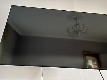 Samsung Smart TV + divar asqısı - Brend: Samsung Smart TV - Ekran