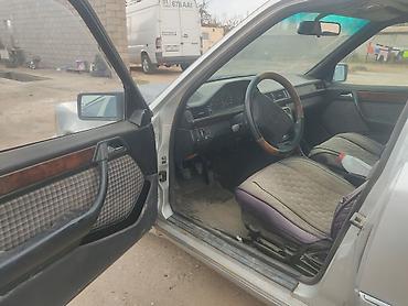 купить мерс с: Mercedes-Benz 220: 1995 г., 2.2 л, Механика, Бензин, Седан — 7