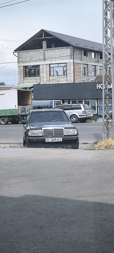 расширительный бачок мерс: Mercedes-Benz W124: 1990 г., 2.3 л, Автомат, Газ, Седан