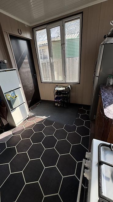 Продажа полдома: Продаётся полдома!! 📍 г. Бишкек, район Азия Молл Продаётся полдома — 10