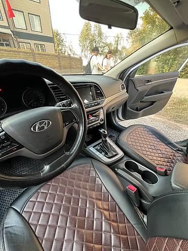 митсубиши спес стар: Hyundai Elantra: 2018 г., 1.6 л, Автомат, Бензин, Седан — 10