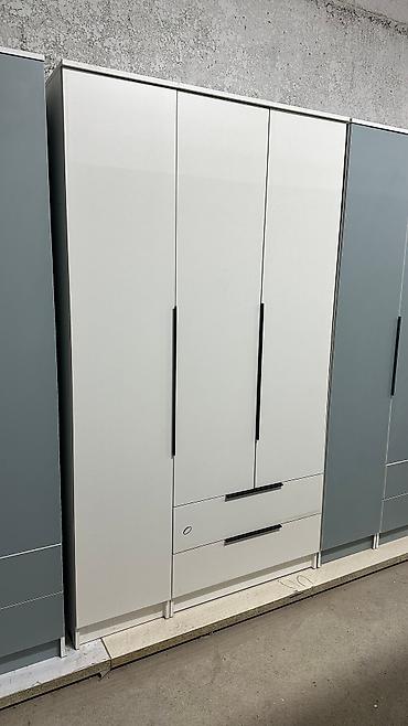 Шифоньеры, шкафы для одежды: Качество на первом месте! Прослужит вам долгие годы! Трехдверный шкаф — 5