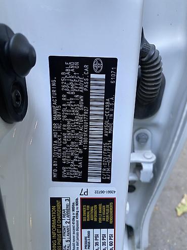 byd e2 2024: Toyota Camry: 2016 г., 2.5 л, Автомат, Гибрид, Седан — 10