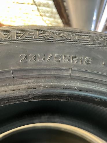 55: Шины 235 / 55 / R 18, Зима, Б/у, Комплект, Легковые, Япония, Dunlop — 4