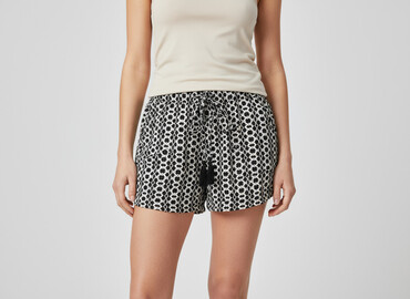 legginsy ellesse: Primark, Shorts for women, size M