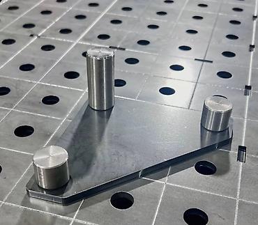 Сварочные аппараты: Оснастка к сварочному столу 3D, бочонки, углы, упоры, быстрозажимные — 11