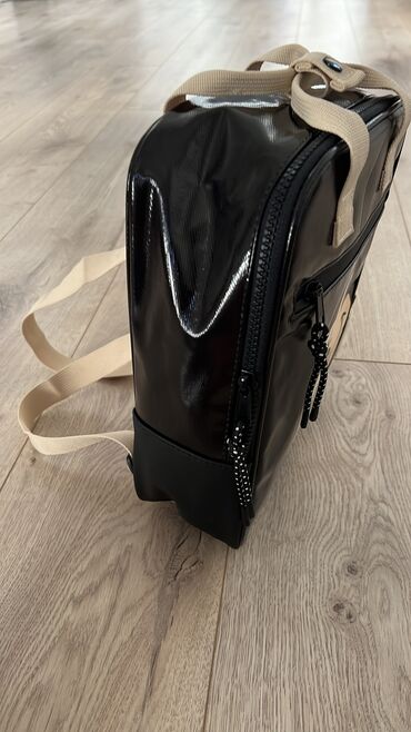 ортопедические рюкзак: Продаю рюкзак от Zara из Дубаии отличное качество