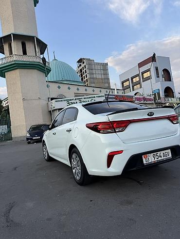 киа rio: Kia Rio: 2018 г., 1.4 л, Типтроник, Бензин, Седан — 4