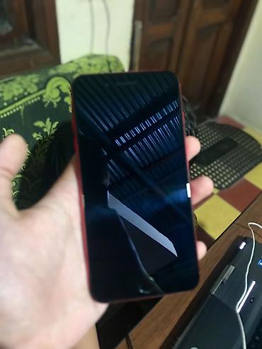ipli tursik: IPhone 8 Plus, 64 GB, Black Titanium, Barmaq izi — 2