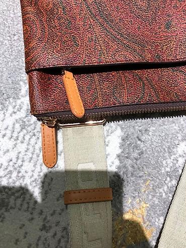 avangard style: Сумка Etro через плечо с фирменным узором paisley. Модель выполнена в — 2