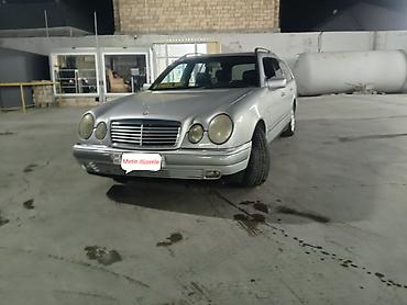univ: Mercedes-Benz E-Class: 2.4 l | 1999 il Universal — 5
