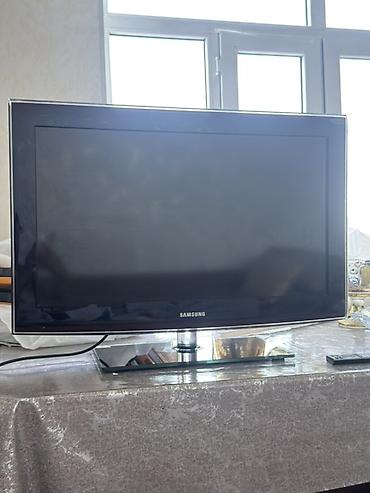 Televizorlar: Samsung LCD televizor - Ekran diaqonalı təxminən 32" (80 sm) - Full — 2