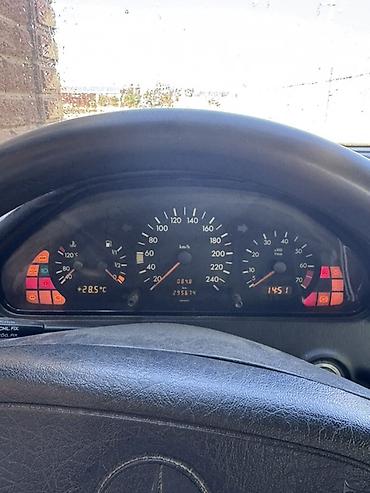 mazda 323: Mercedes-Benz C-Class: 1995 г., 1.8 л, Автомат, Бензин, Седан — 8