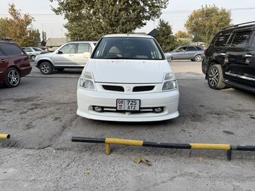 фары нексия 2: Honda Stream: 2002 г., 1.7 л, Автомат, Универсал
