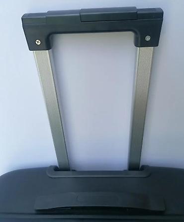 Putni koferi i torbe: Tvrdi kofer za putovanja – crni, veliki format - Materijal: čvrsta — 10