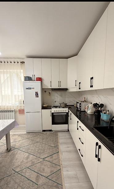 место под гараж: 4 комнаты, 200 м², 3 соток, Петровка, Собственник — 5