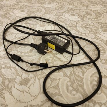 Acer: Acer noutbuk – 15.6" Full HD (1080p) ekranlı, incə çərçivəli model — 9