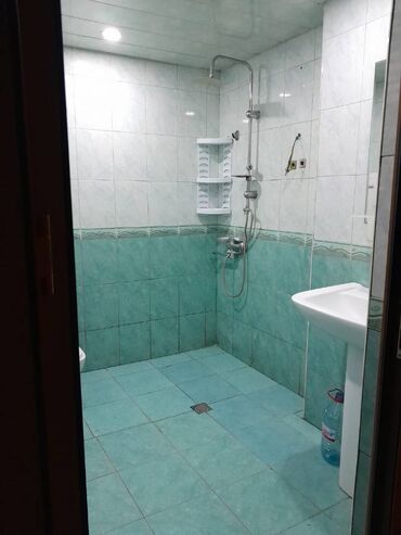 Uzunmüddətli kirayə mənzillər: Razin akkord 20-2 ci mertebesi 1-2 pered 67 kv — 5