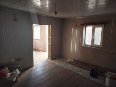 həyət evlərin satışı: 4 otaqlı, 100 kv. m, Kredit var, Təmirsiz