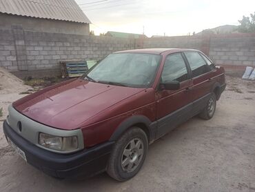купить машину недорого автомат: Volkswagen Passat: 1990 г., 1.8 л, Механика, Газ, Седан