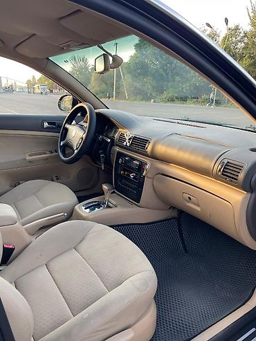 corolla 2016: Volkswagen Passat: 2004 г., 1.8 л, Типтроник, Бензин, Универсал — 6
