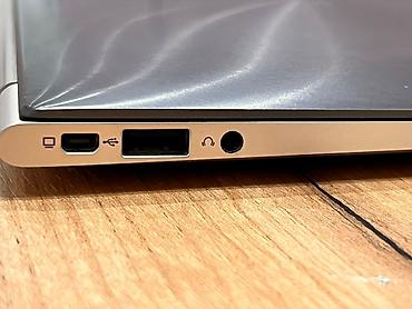 ucuz notebook: ASUS UX21 Series Ultra Slim ultrabuk - 11.6" ekran, yuxarı hissədə — 6