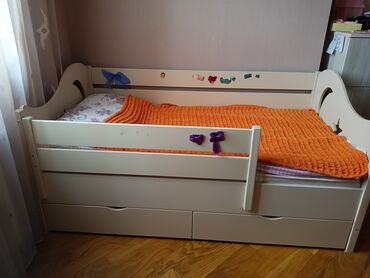 двухъярусная кровать для детей: Для девочки и мальчика, Б/у, Кровать, Без подьемного механизма, С матрасом, С выдвижными ящиками
