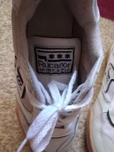 Women's Sneakers and athletic shoes: Ölçü: 37, İşlənmiş — 9