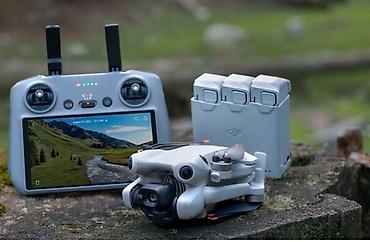 Дроны: DJI Mini 4 Pro Fly More Combo Plus RC 2 Комплект для профессиональной — 9