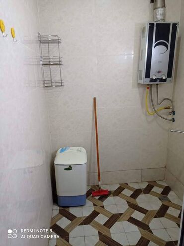 Uzunmüddətli kirayə mənzillər: EKSKLUZİV TEKLİF. ! Azadlıq metrosunun yanı, 5/3 mərtəbəsi 1-in 2-yə — 3