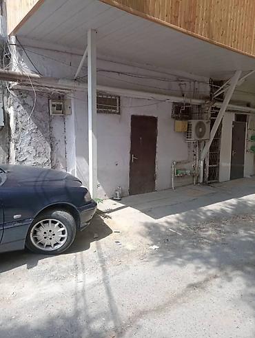 ucuz evler satilik: Yasamal, 2 otaqlı, Yeni tikili, m. İnşaatçılar, 33 kv. m — 1